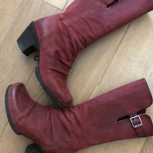 FLUEVOG KANAWA WOMEN'S SLOUCHY LEATHER BOOTS